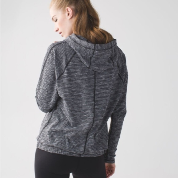 Lululemon Healthy Heart Pullover Black White Coco Pique Size 6 - Picture 2 of 9